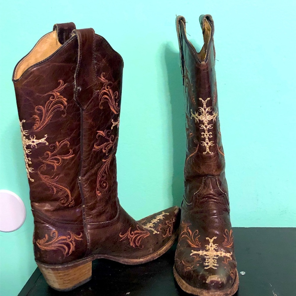 Nice cowgirl boots